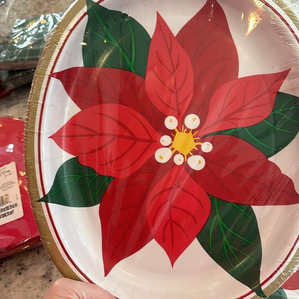 Christmas Poinsettia platter and napkin bundle all NWT
